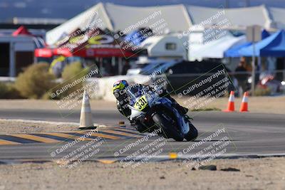 media/Dec-17-2023-CVMA (Sun) [[bf0c04832d]]/Race 2 Amateur Supersport Open/